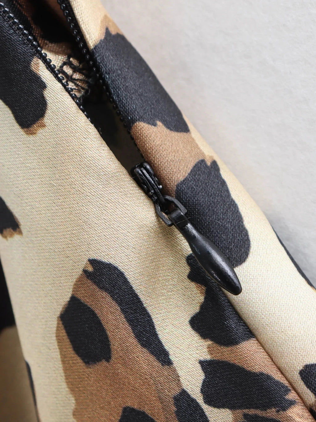 HH Women Fashion Leopard Print Skirt