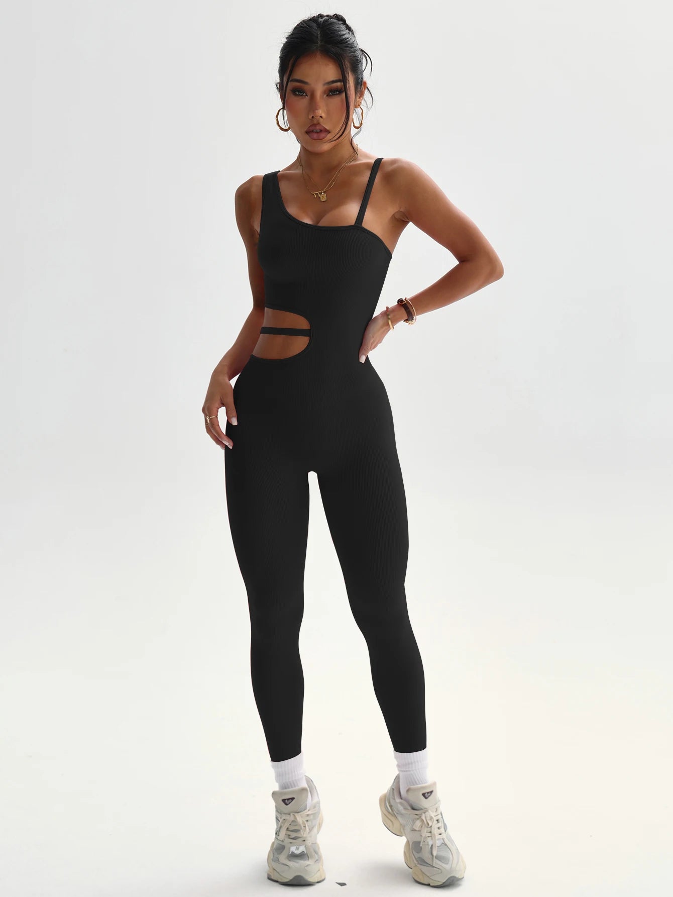 Beautiful back design, sexy one-piece yoga leggings