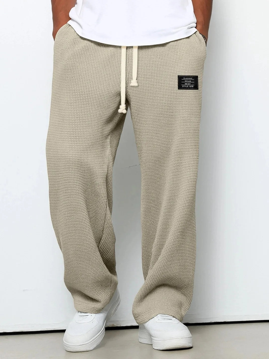 Straight-leg sweatpants