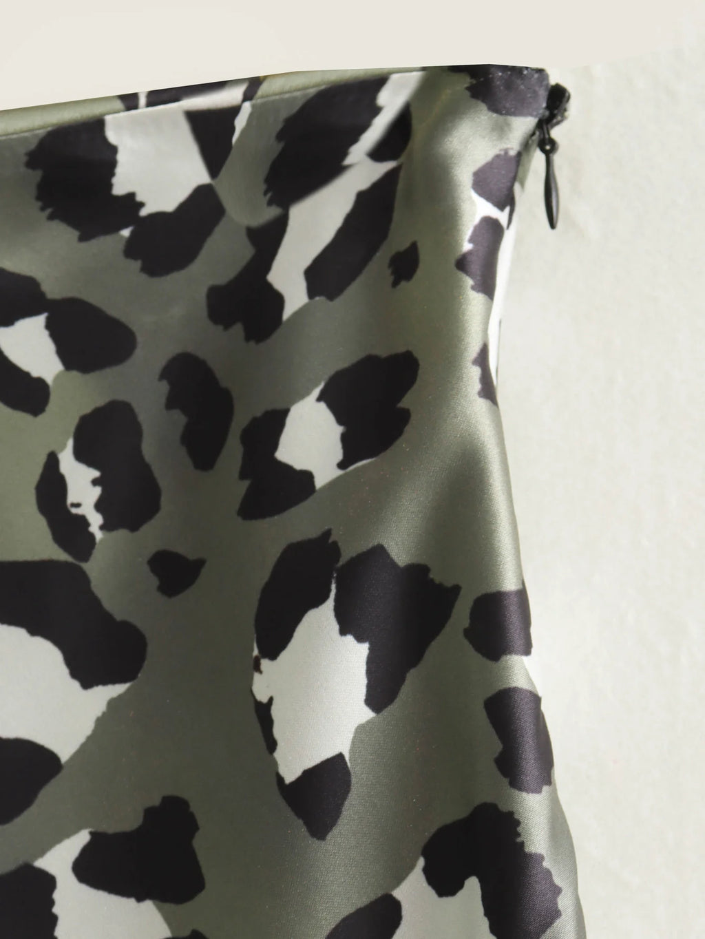 HH Women Fashion Leopard Print Skirt