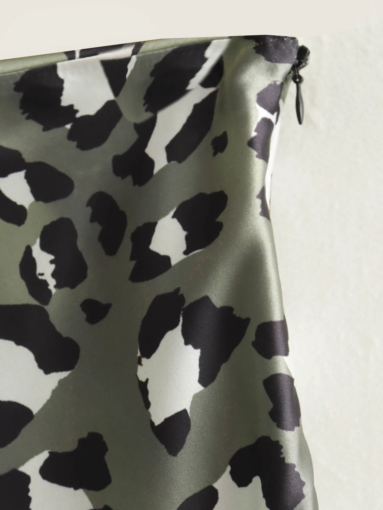HH Women Fashion Leopard Print Skirt