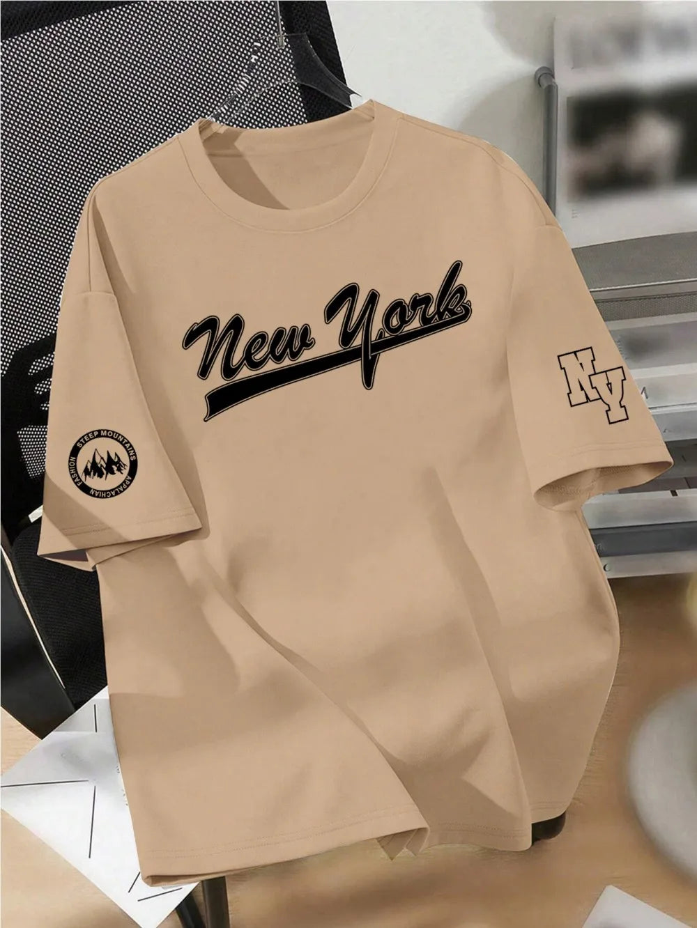 New men's summer design letter print soft and breathable round neck T-shirt