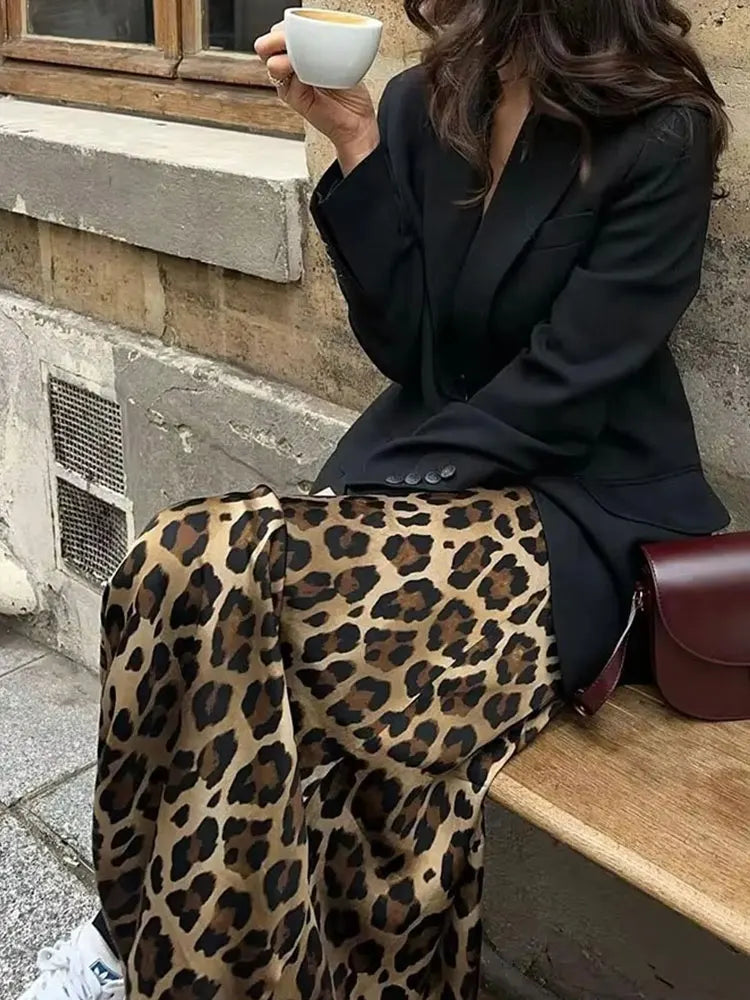 HH Women Fashion Leopard Print Skirt