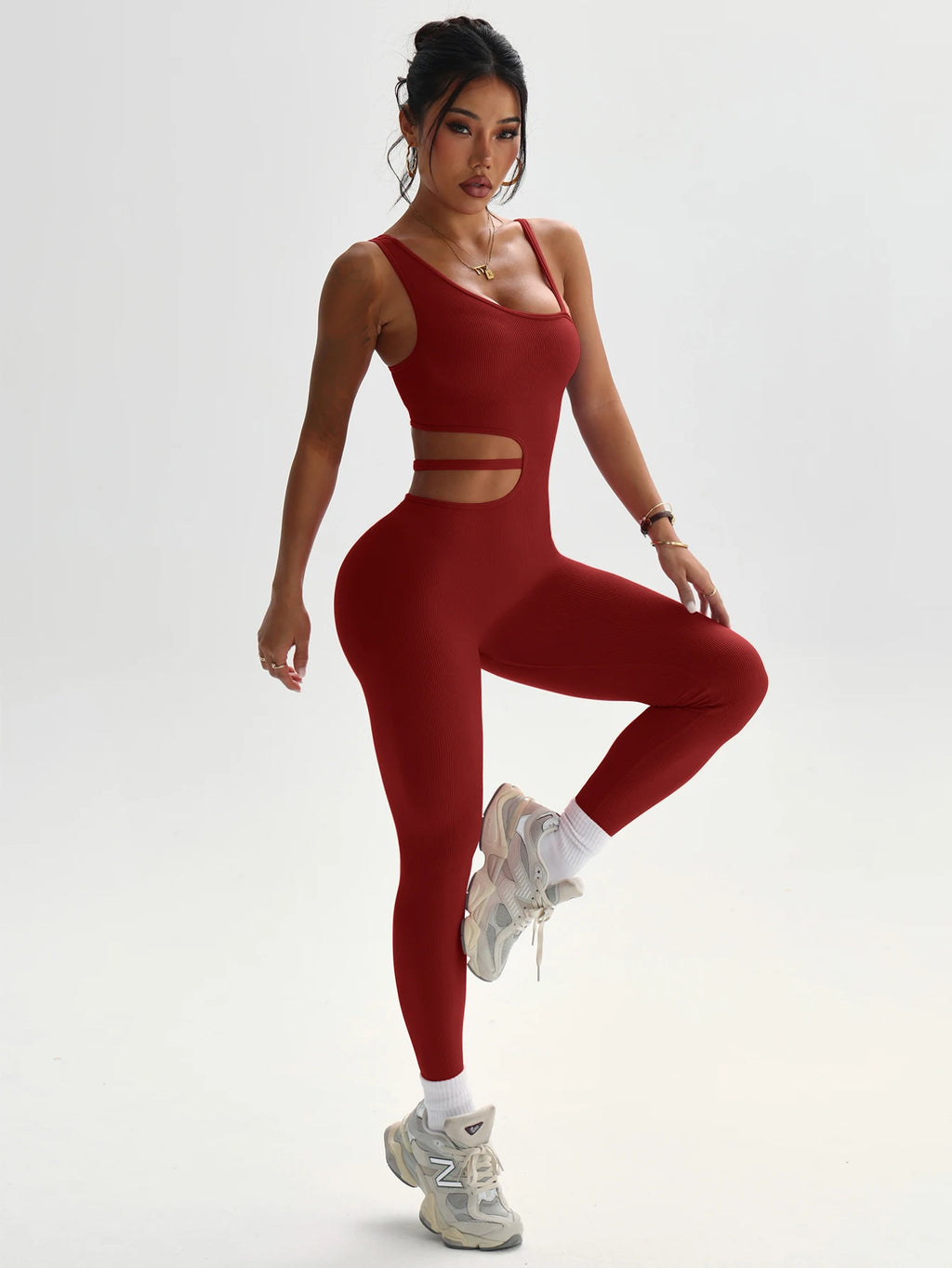 Beautiful back design, sexy one-piece yoga leggings
