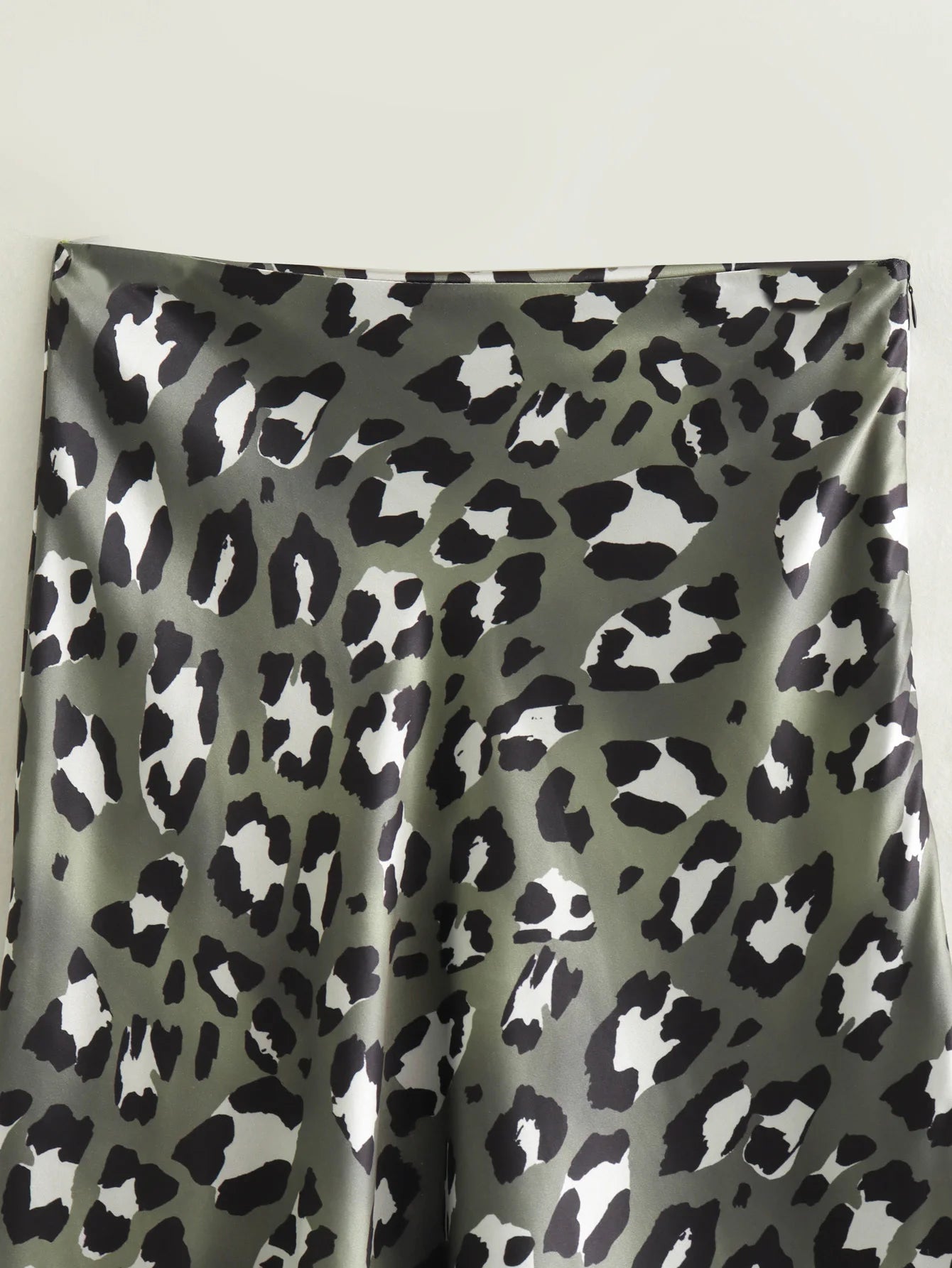 HH Women Fashion Leopard Print Skirt