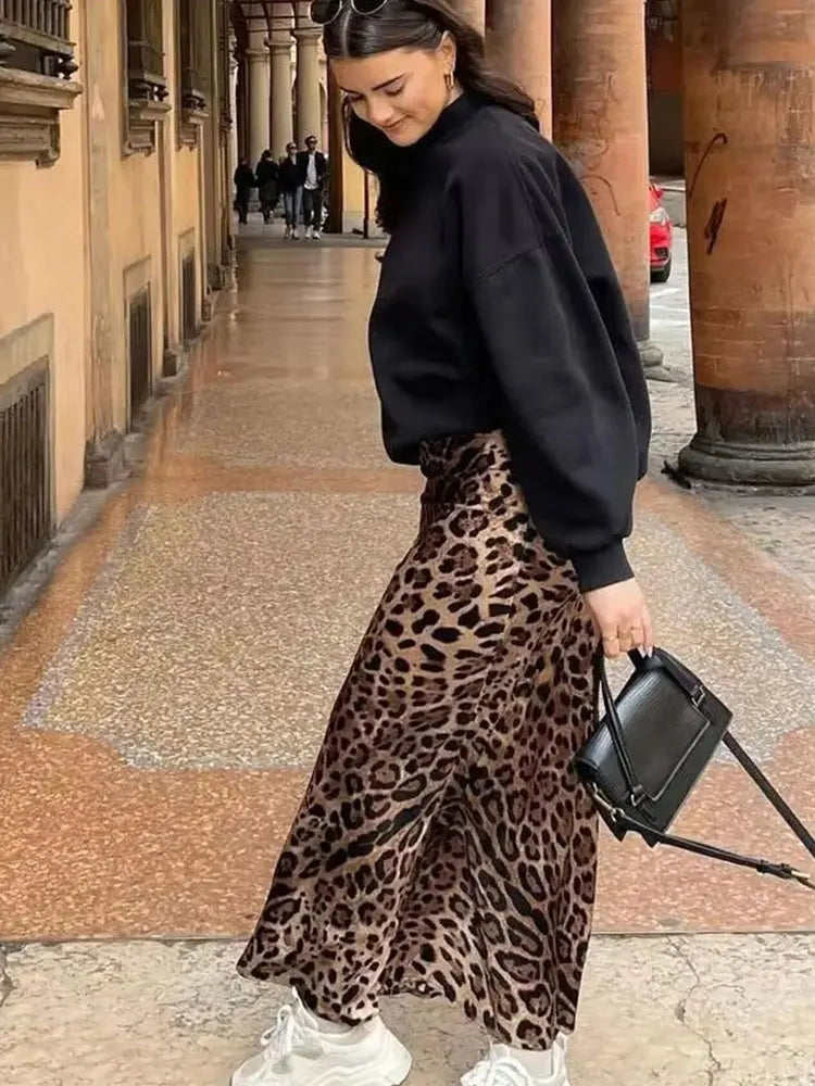 HH Women Fashion Leopard Print Skirt