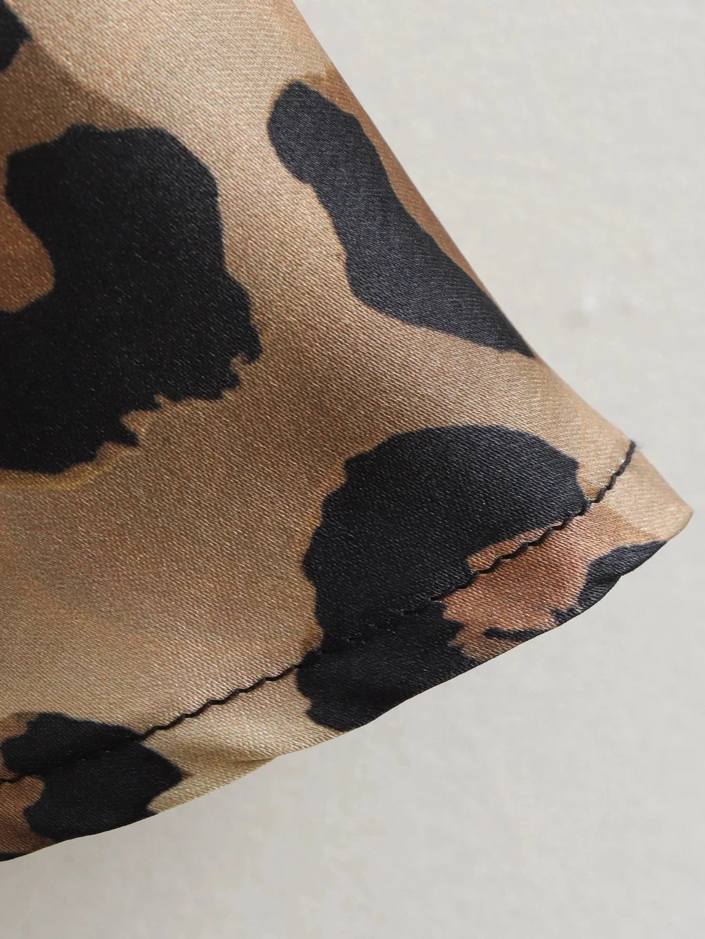 HH Women Fashion Leopard Print Skirt