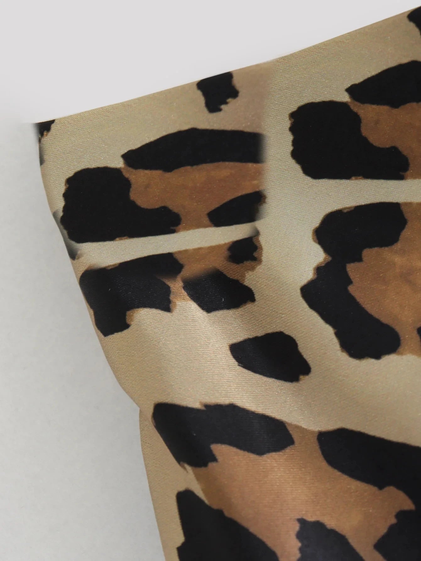 HH Women Fashion Leopard Print Skirt